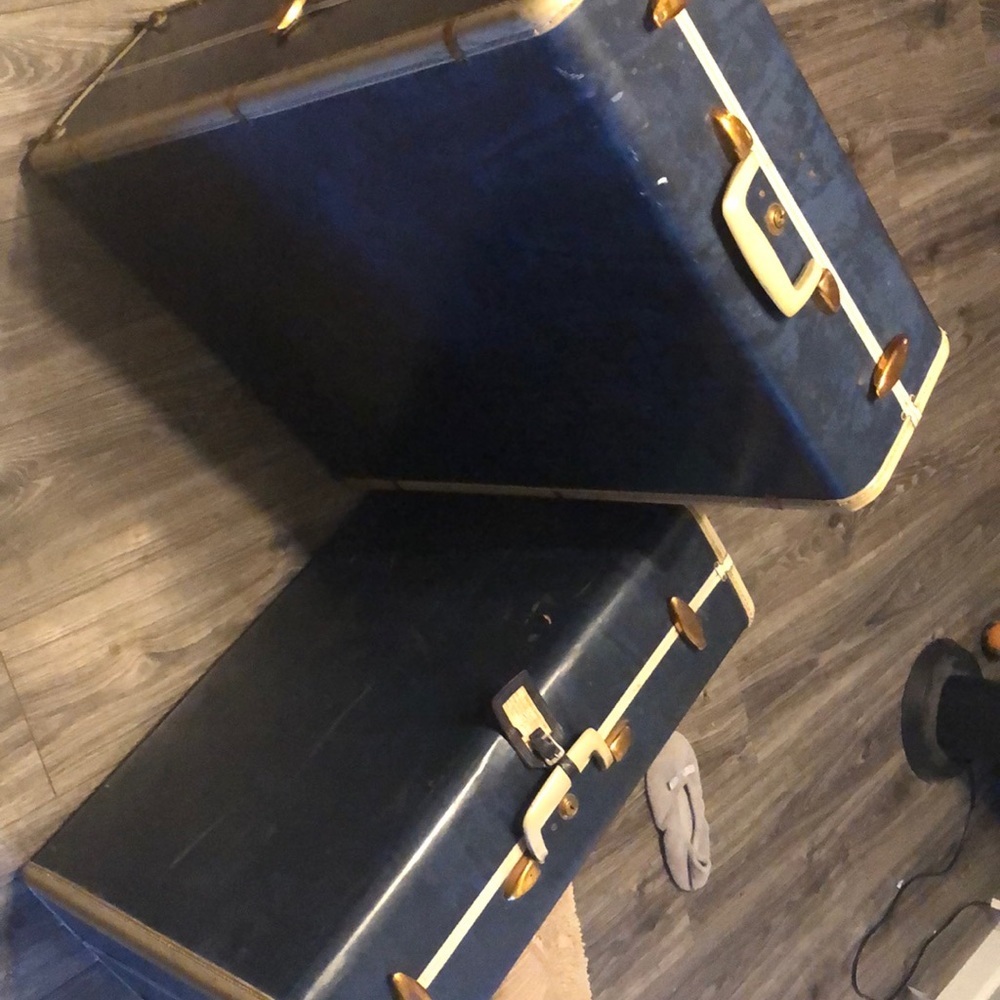 Vintage Samsonite luggage